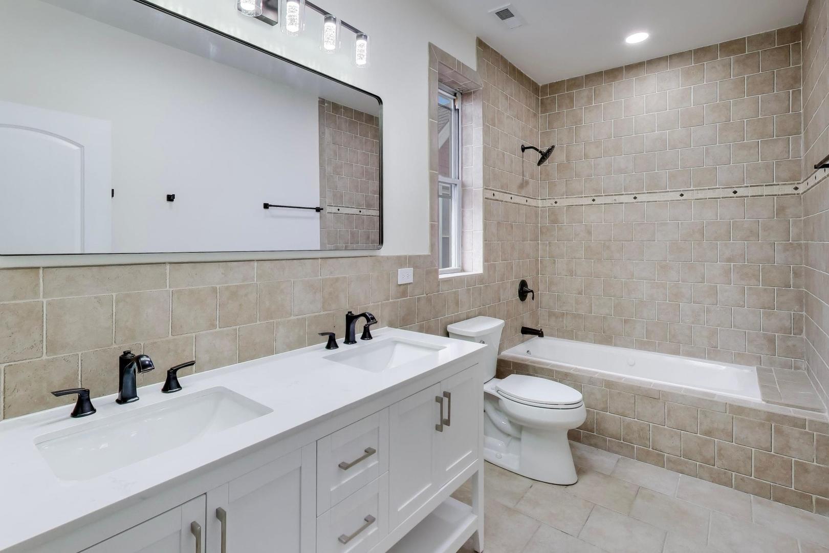 7818 South Merrill Avenue Chicago IL 60649