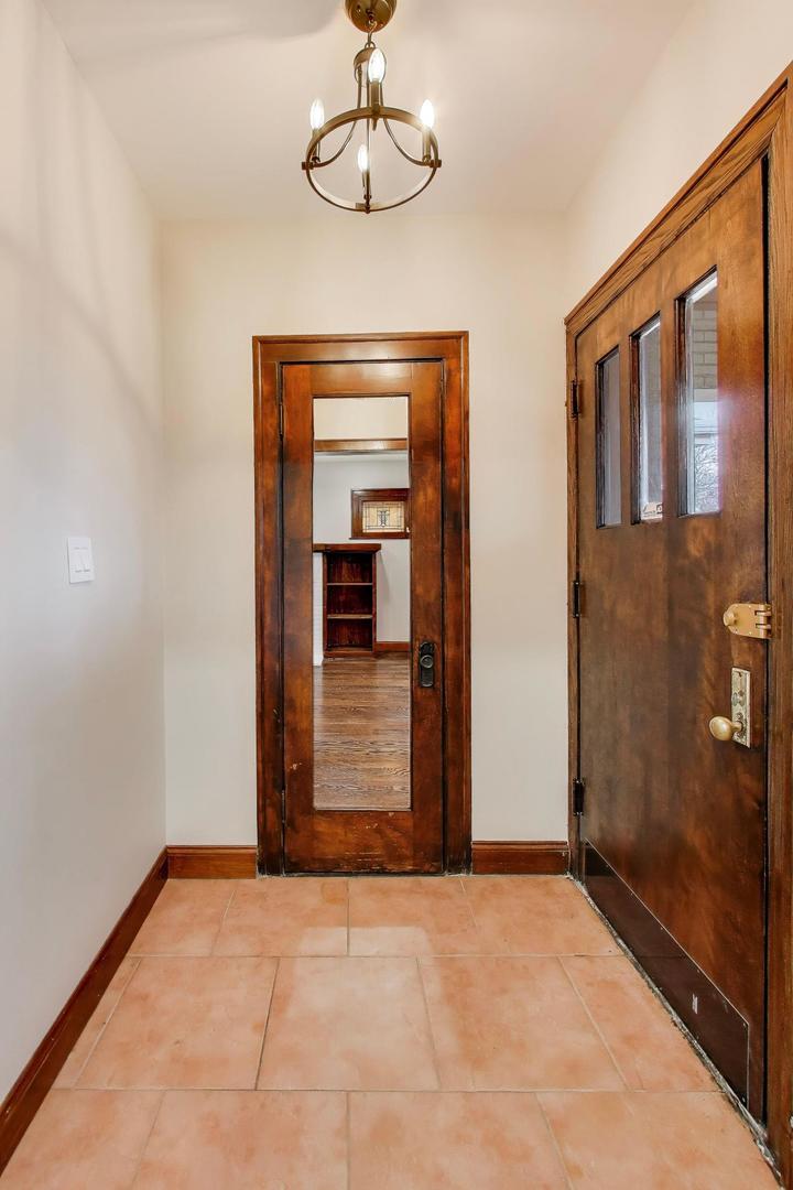 7818 South Merrill Avenue Chicago IL 60649