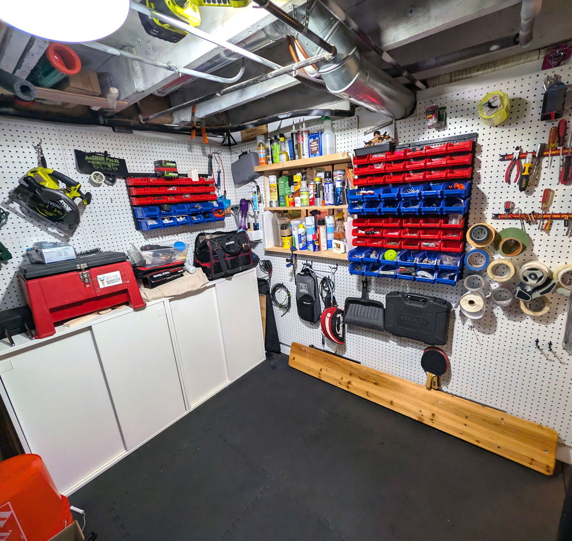 3335 West Berteau Avenue Chicago IL 60618
