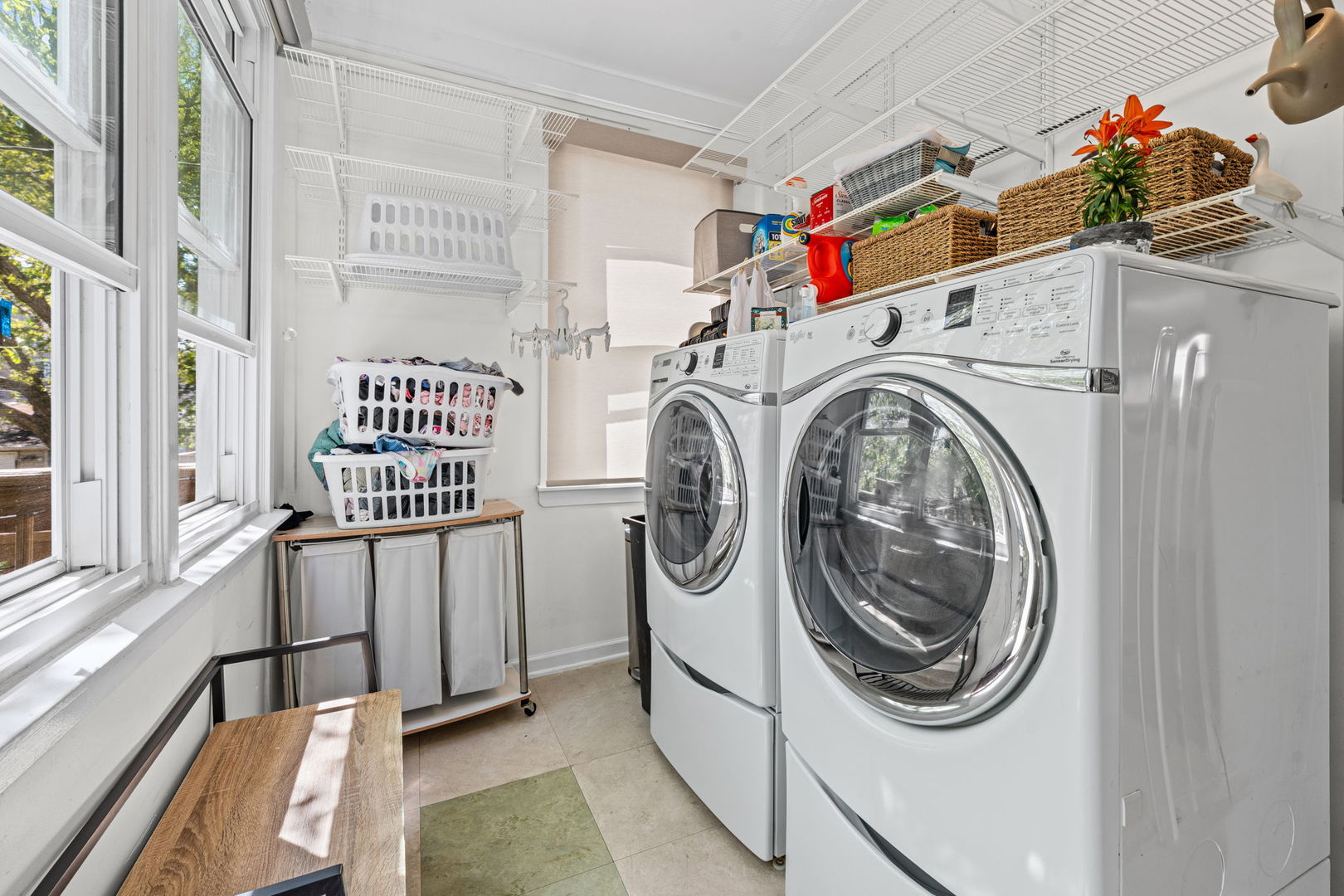 3335 West Berteau Avenue Chicago IL 60618