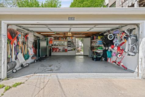 3335 West Berteau Avenue Chicago IL 60618