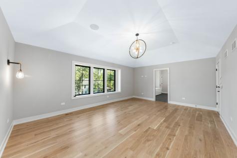 1314 North Eagle Street Naperville IL 60563