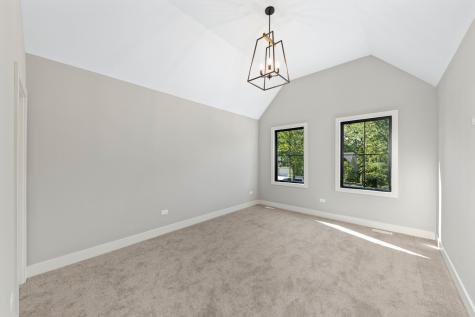 1314 North Eagle Street Naperville IL 60563