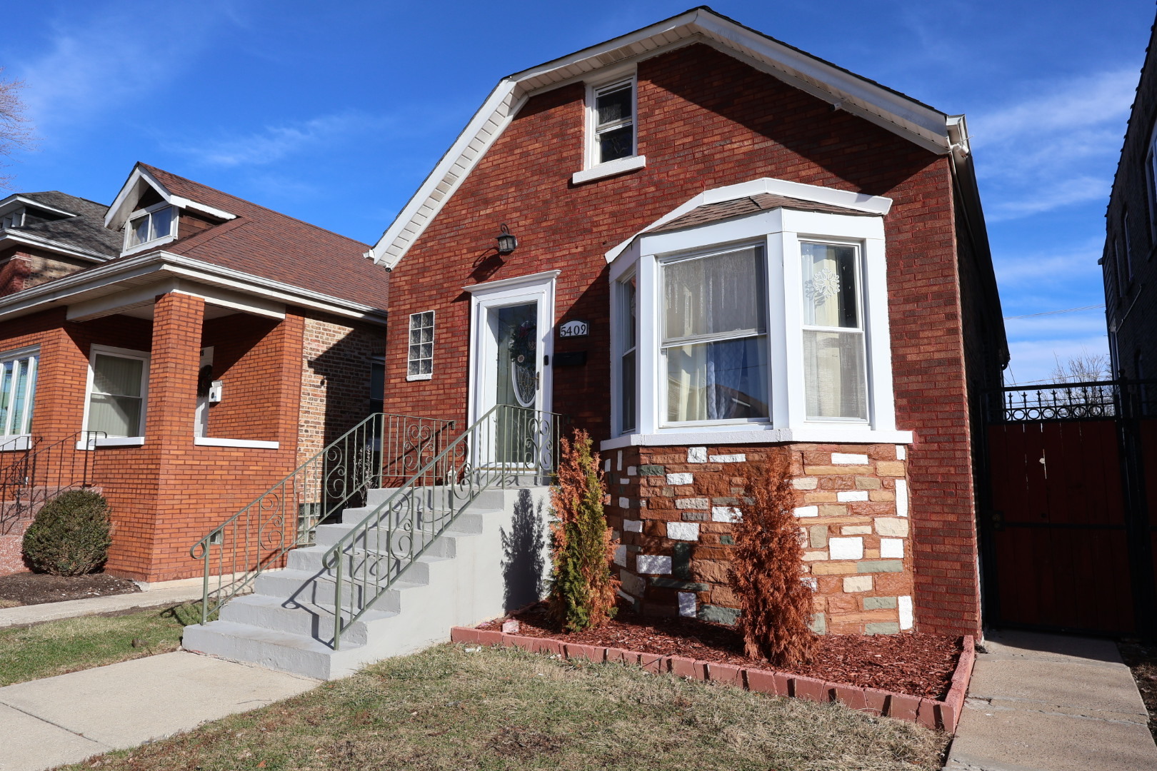 5409 South Sawyer Avenue Chicago IL 60632