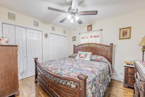 3739 Clinton Avenue Berwyn IL 60402