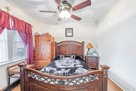 3739 Clinton Avenue Berwyn IL 60402