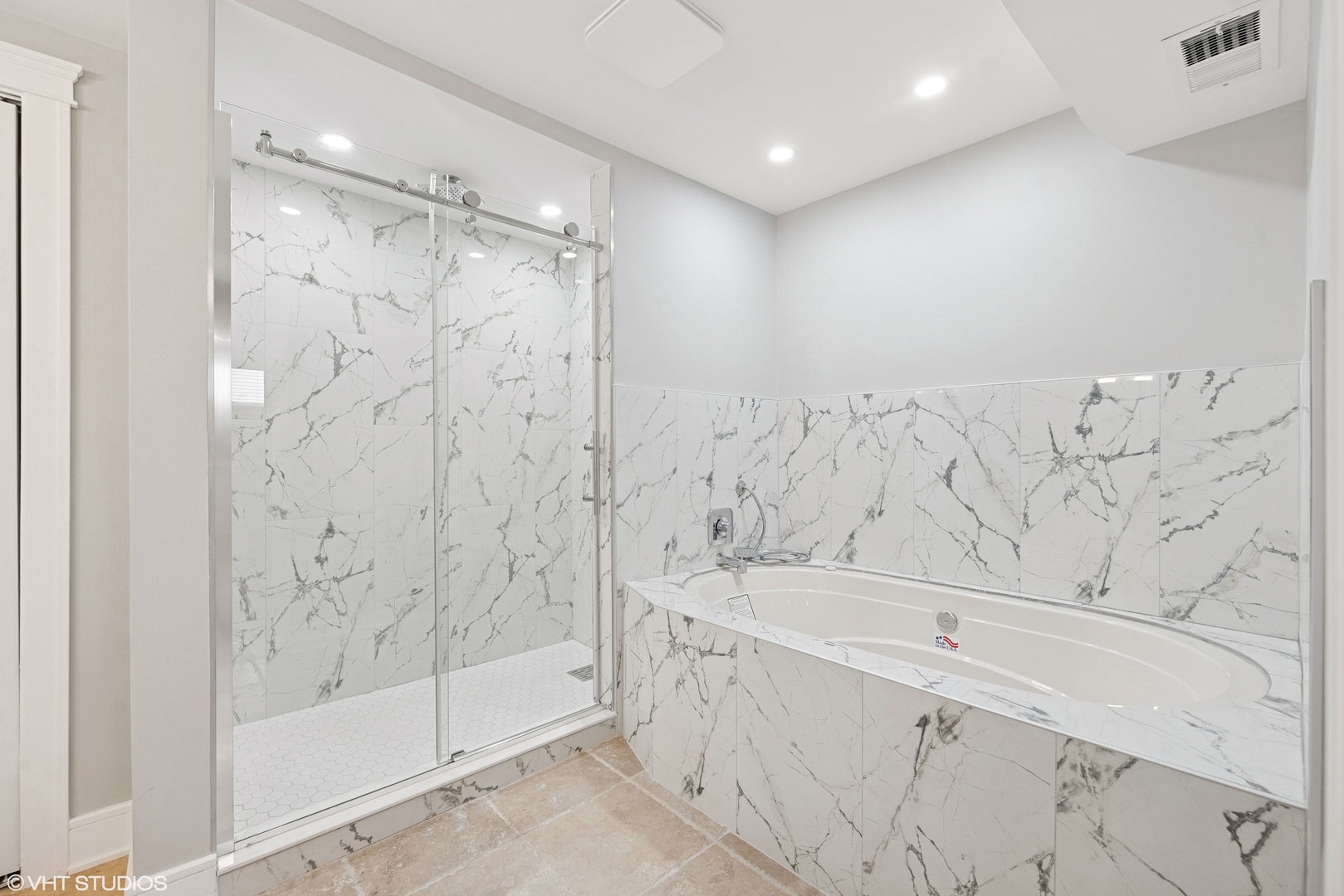 932 60TH Place Downers Grove IL 60516