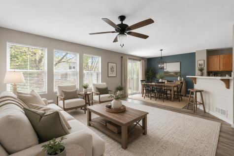 1582 Isle Royal Circle Crystal Lake IL 60014
