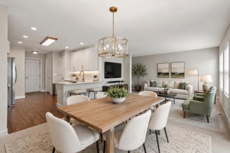 1582 Isle Royal Circle Crystal Lake IL 60014