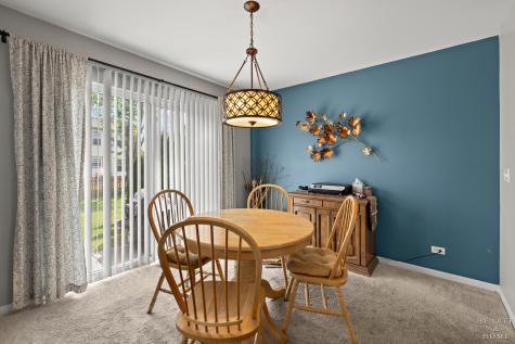 1582 Isle Royal Circle Crystal Lake IL 60014