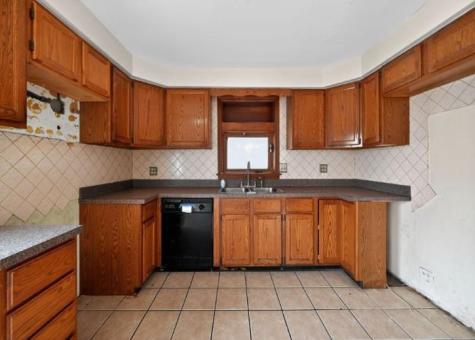 2764 West 95th Place Evergreen Park IL 60805