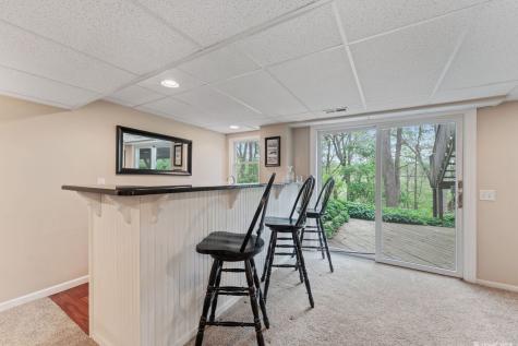 635 Oakview Drive Algonquin IL 60102