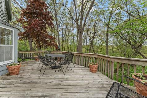 635 Oakview Drive Algonquin IL 60102