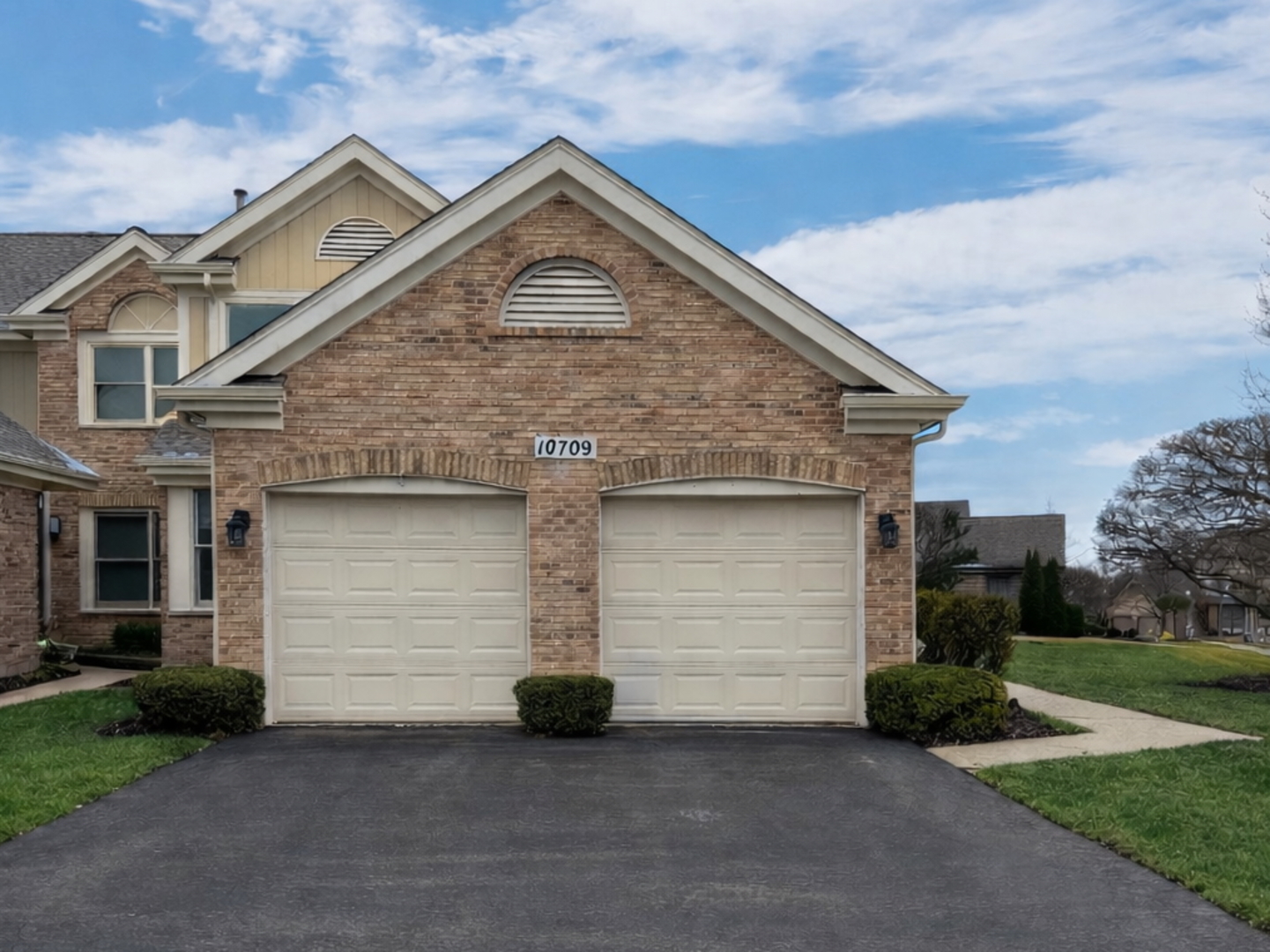 10709 Hollow Tree Road Orland Park IL 60462