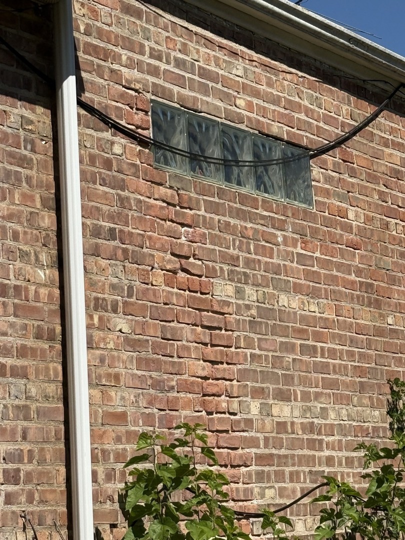 8025 South Loomis Boulevard Chicago IL 60620