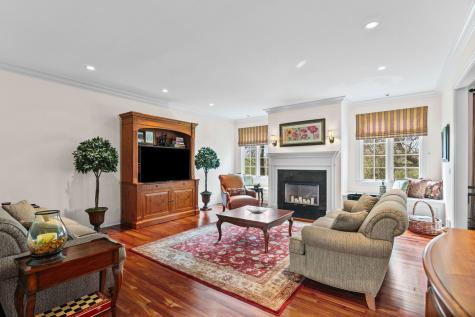 35 Beech Drive Lake Zurich IL 60047