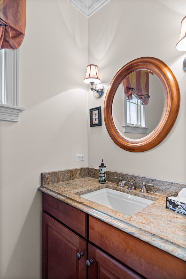 35 Beech Drive Lake Zurich IL 60047