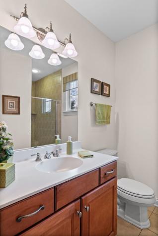 35 Beech Drive Lake Zurich IL 60047