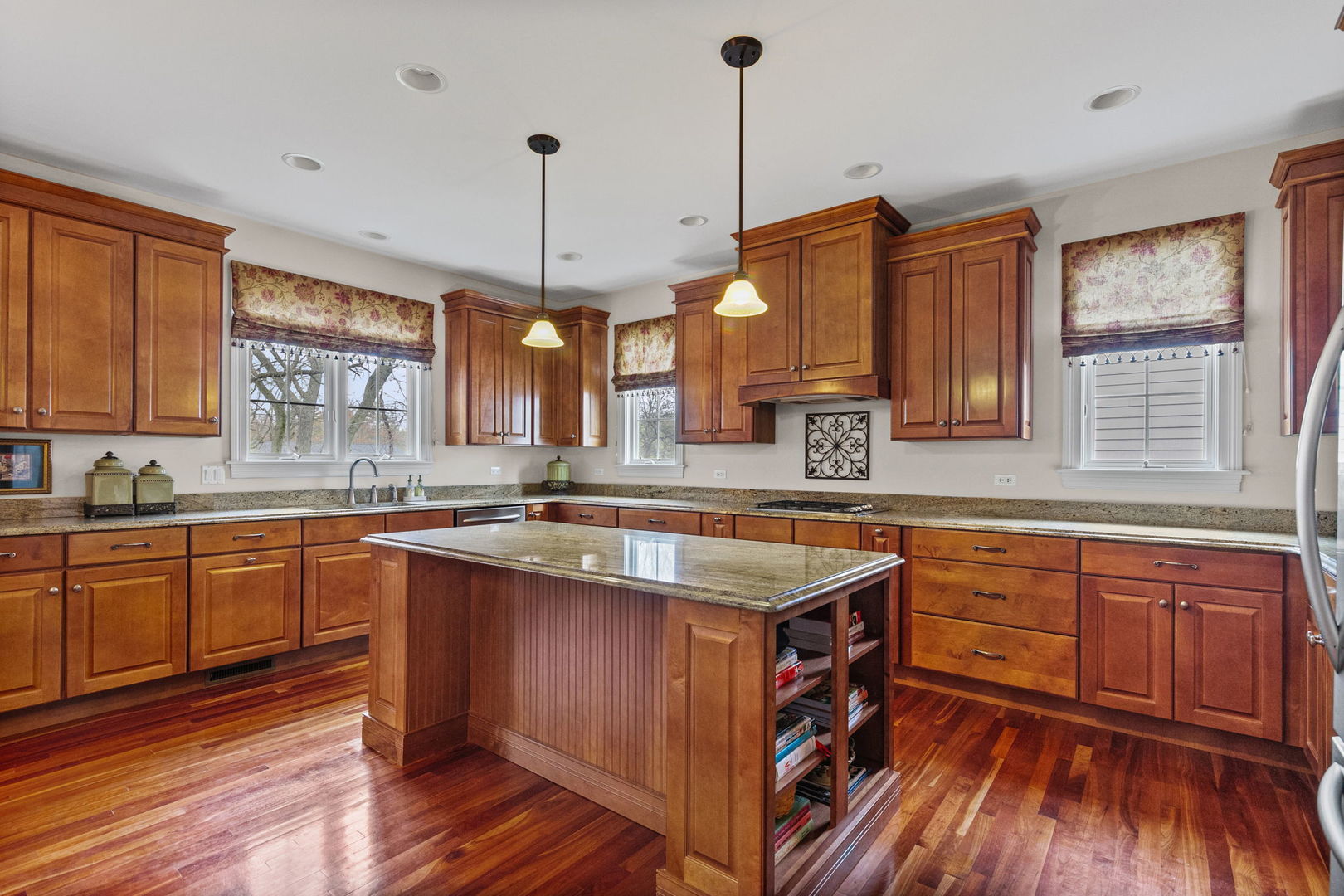 35 Beech Drive Lake Zurich IL 60047