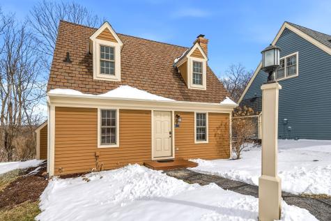 7 Settler Lane Galena IL 61036