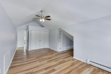 1638 Oakwood Avenue Des Plaines IL 60016