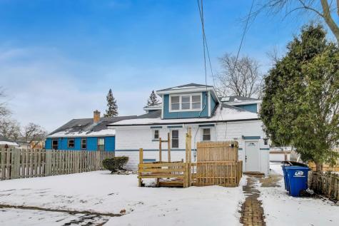 1638 Oakwood Avenue Des Plaines IL 60016