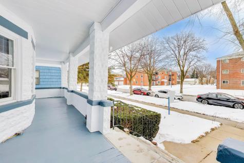 1638 Oakwood Avenue Des Plaines IL 60016