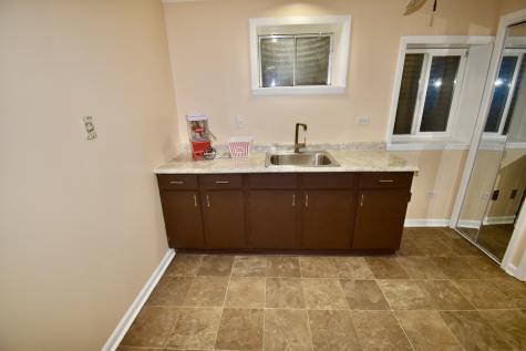 649 Wilbur Court Gurnee IL 60031