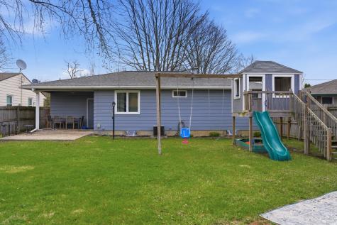 613 Garden Walk Dixon IL 61021