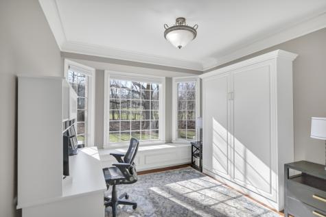 710 Reserve Court South Elgin IL 60177