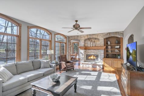 710 Reserve Court South Elgin IL 60177