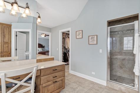710 Reserve Court South Elgin IL 60177