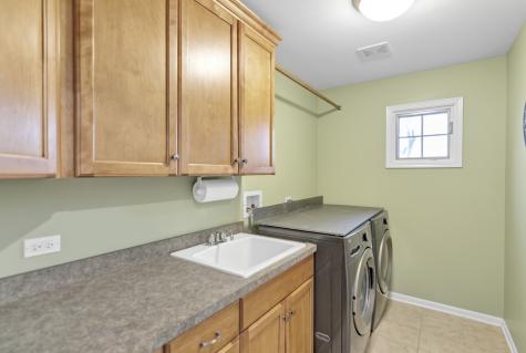 710 Reserve Court South Elgin IL 60177