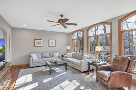 710 Reserve Court South Elgin IL 60177