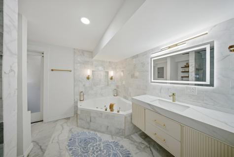25 North Prindle Avenue Arlington Heights IL 60004