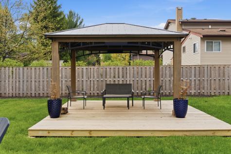 25 North Prindle Avenue Arlington Heights IL 60004
