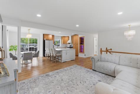 25 North Prindle Avenue Arlington Heights IL 60004