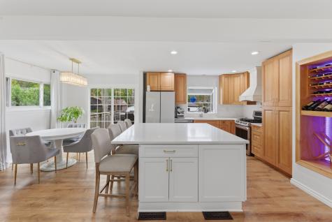25 North Prindle Avenue Arlington Heights IL 60004