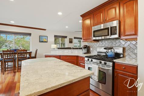 2225 North Old Pond Court Round Lake Beach IL 60073