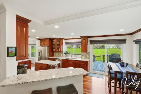 2225 North Old Pond Court Round Lake Beach IL 60073