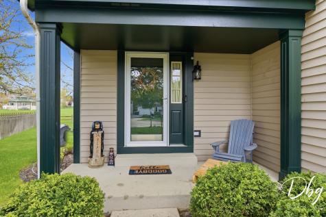 2225 North Old Pond Court Round Lake Beach IL 60073