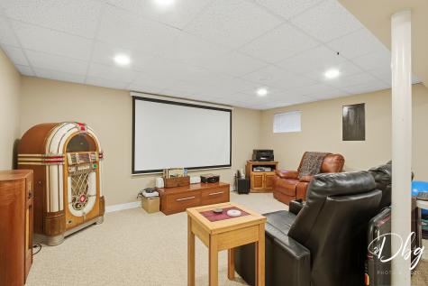2225 North Old Pond Court Round Lake Beach IL 60073