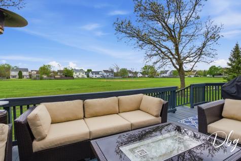 2225 North Old Pond Court Round Lake Beach IL 60073