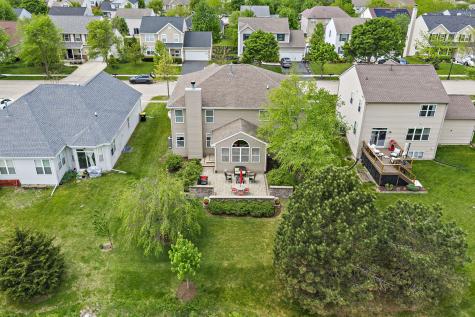 811 Singing Hills Drive Volo IL 60073