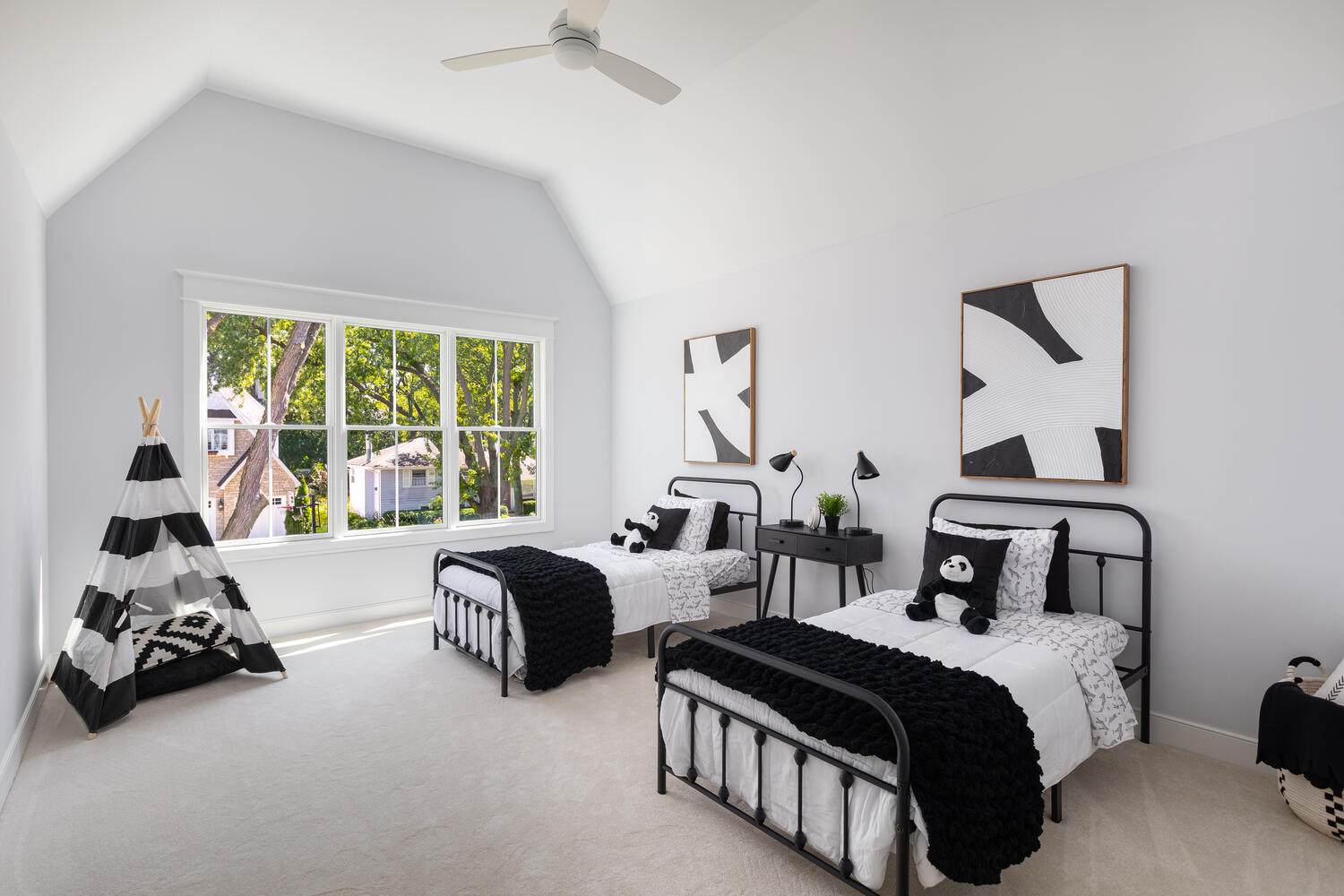 706 South Loomis Street Naperville IL 60540