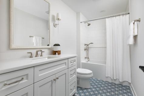 706 South Loomis Street Naperville IL 60540