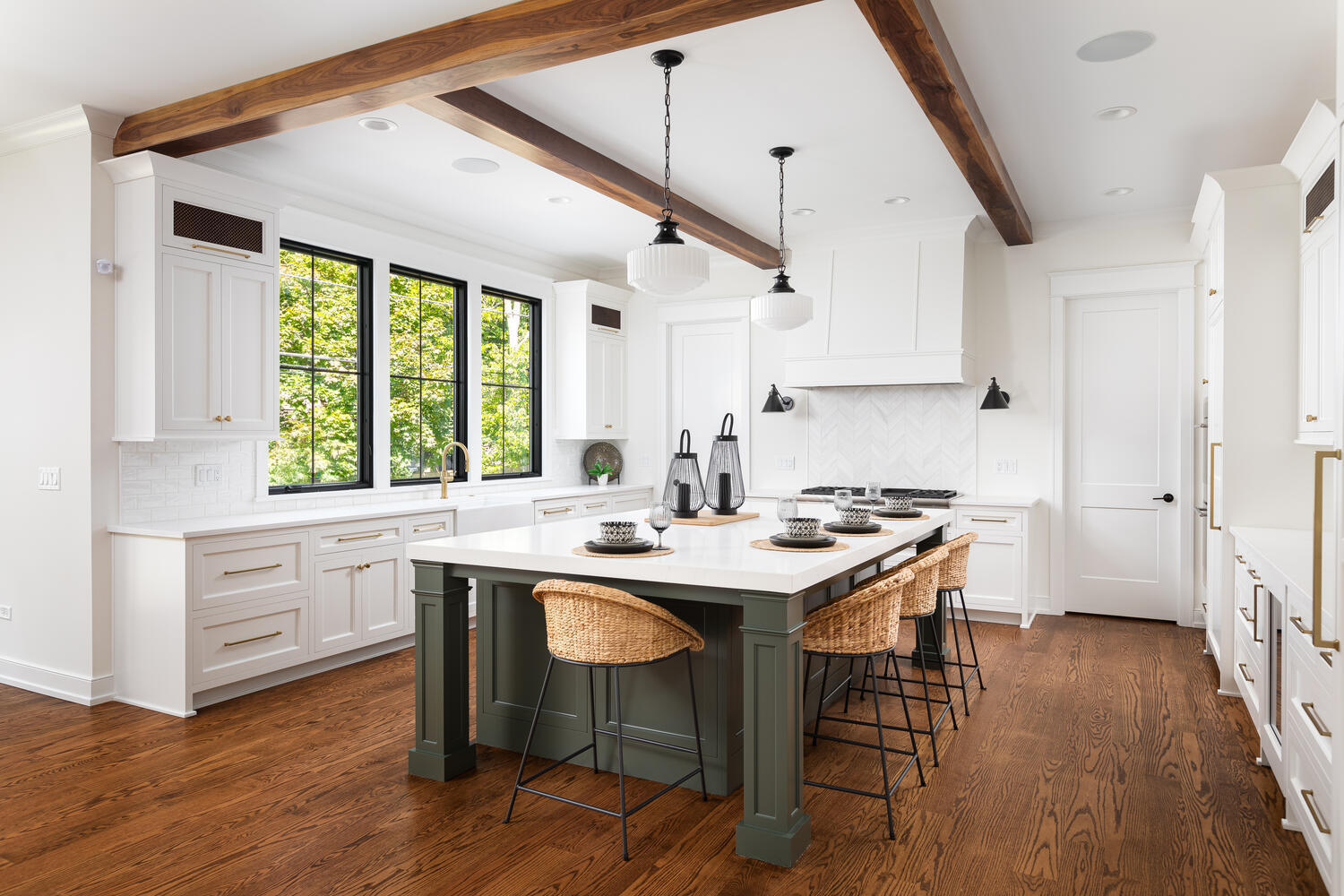 706 South Loomis Street Naperville IL 60540