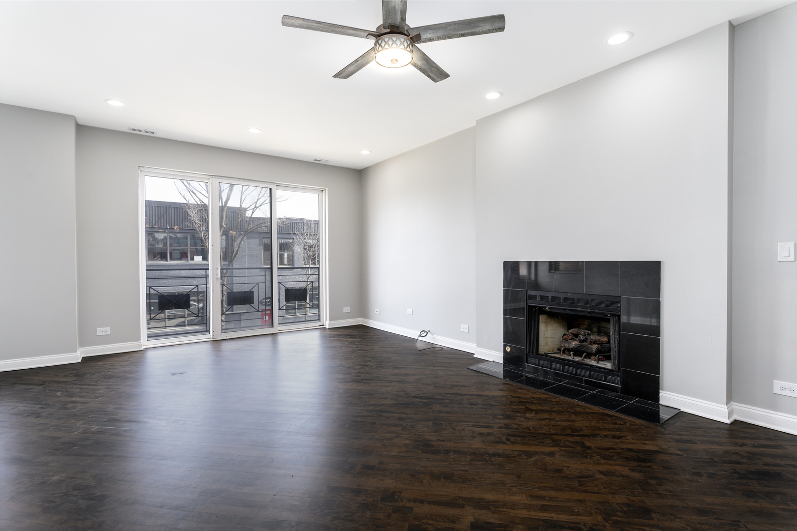 260 North California Avenue Chicago IL 60612