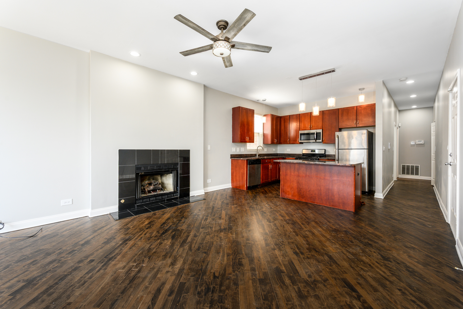 260 North California Avenue Chicago IL 60612