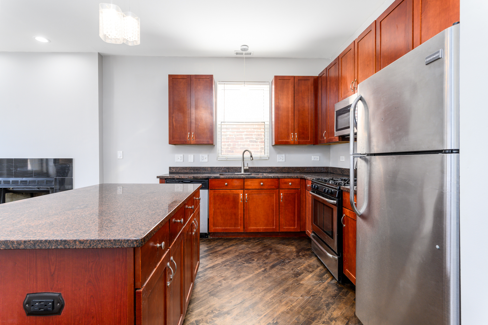 260 North California Avenue Chicago IL 60612